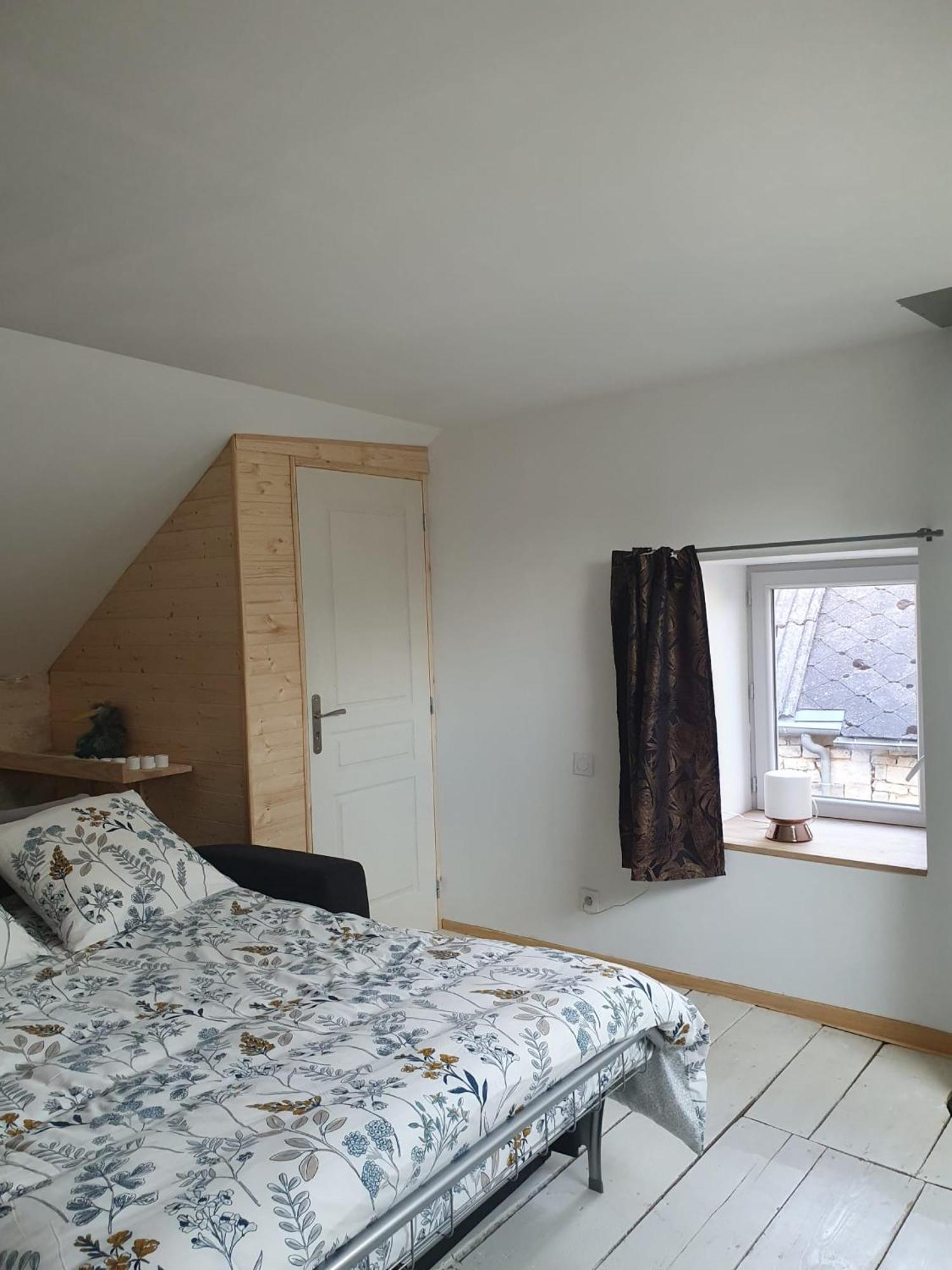 Repos 2 Etoiles Au Calme Pour Deux Villa Lucy-sur-Cure Exterior photo